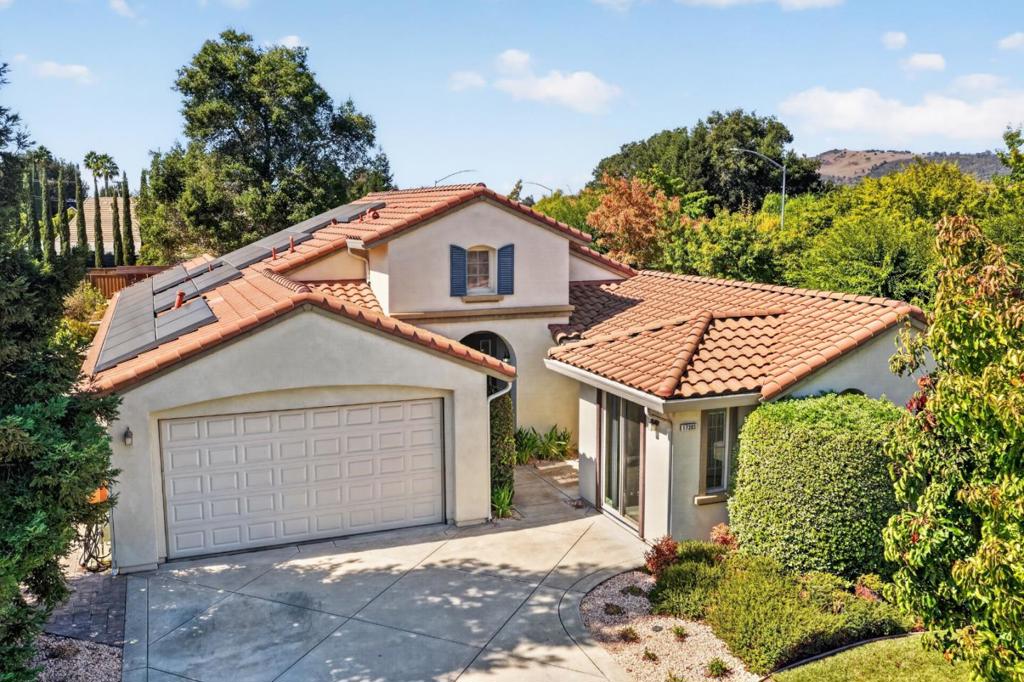 17395 Pineau Court
