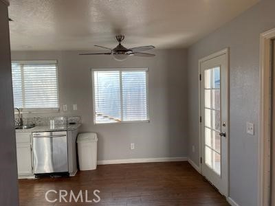 9625 N Loop Boulevard