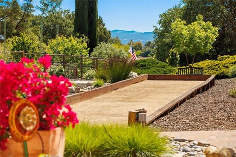 Tiny photo for 927 Osos Way, Paso Robles, CA 93446 (MLS # SC26082148)