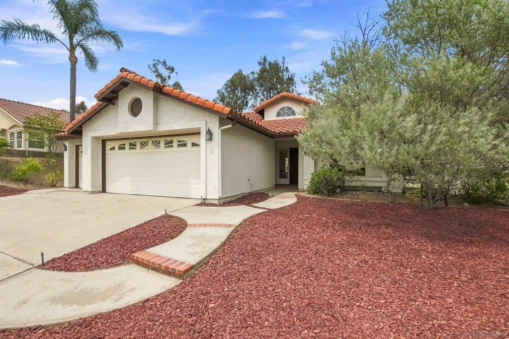 11782 Calle Albara