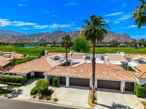 Photo of 55395 Southern Hills, La Quinta, CA 92253 (MLS # 219147269DA)