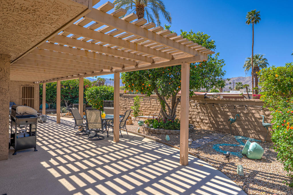 Hidden Palms - Residential