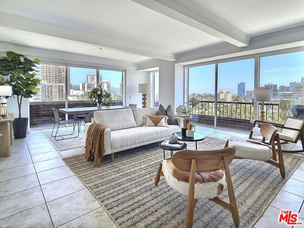 Photo of 10550 Wilshire Boulevard #1004, Los Angeles, CA 90024 (MLS # 25592111)