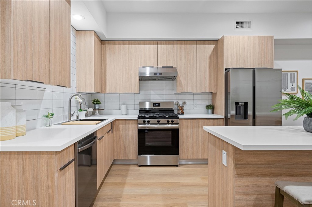 OTHR - Residential Lease