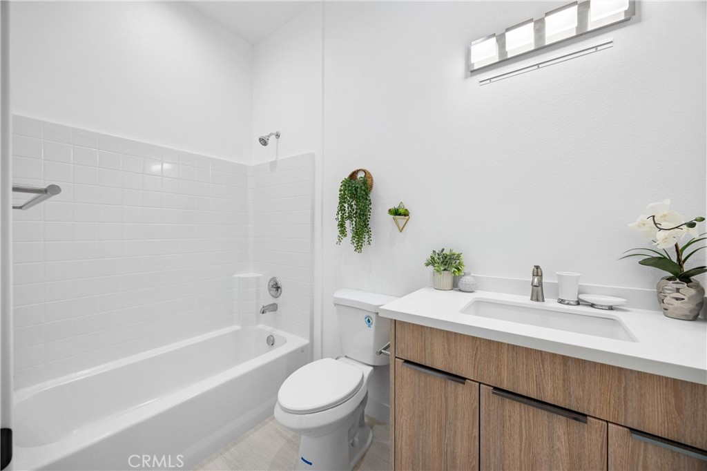 OTHR - Residential Lease