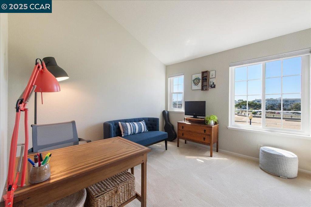 THE BEACH - Residential