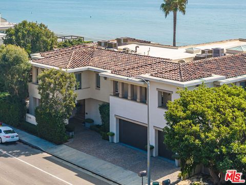 Photo of 22368 Pacific Coast Highway, Malibu, CA 90265 (MLS # 25598027)