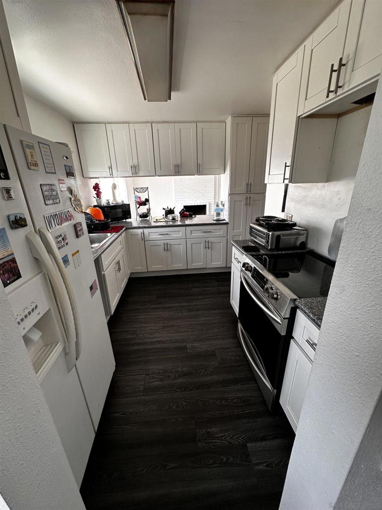 3555 Forest Glen Rd.