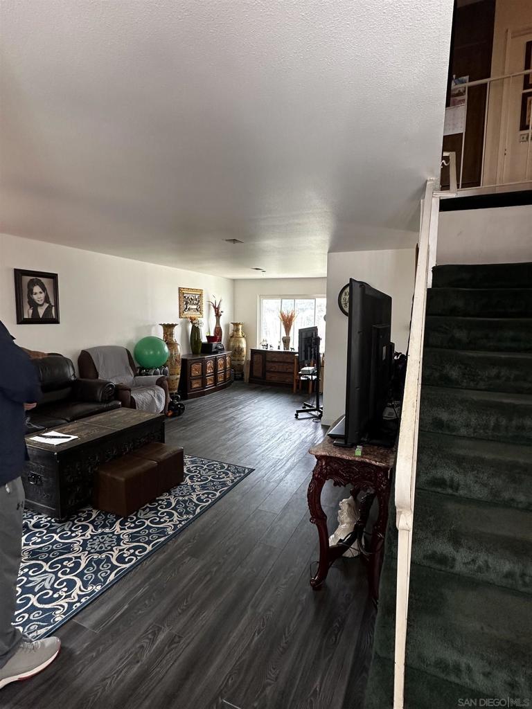 3555 Forest Glen Rd.