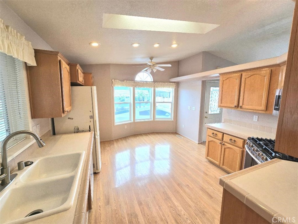 20701 beach blvd 168