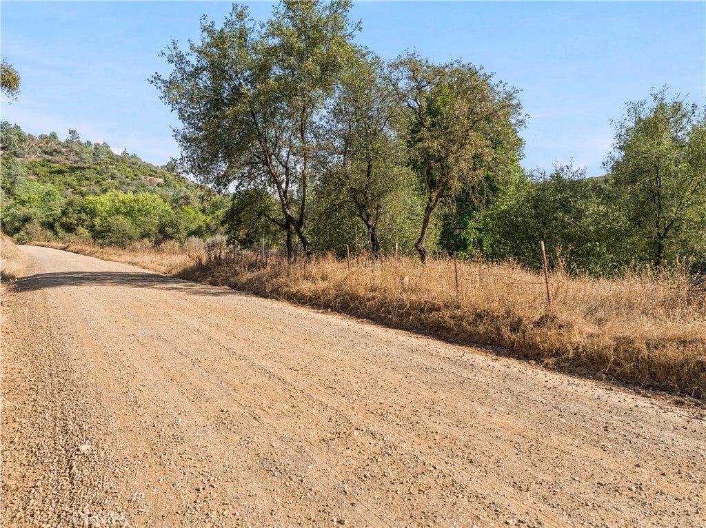8321 Hunters Valley Road