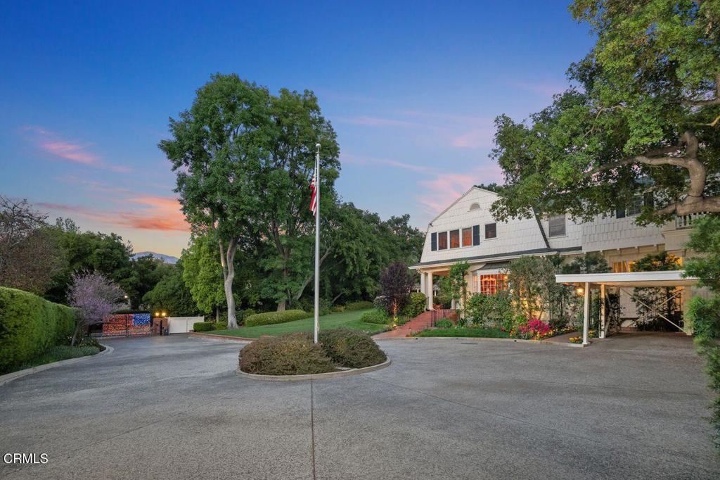 Properties 4 700 Flintridge Avenue