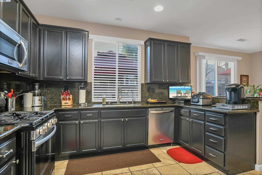 GARIN RANCH - Residential