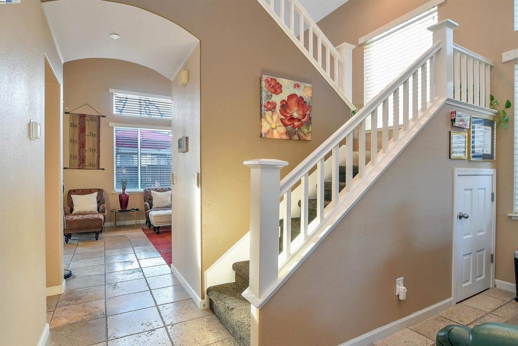 GARIN RANCH - Residential