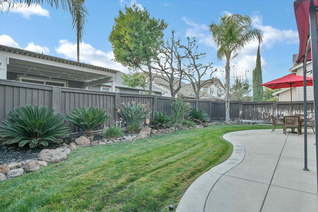 GARIN RANCH - Residential