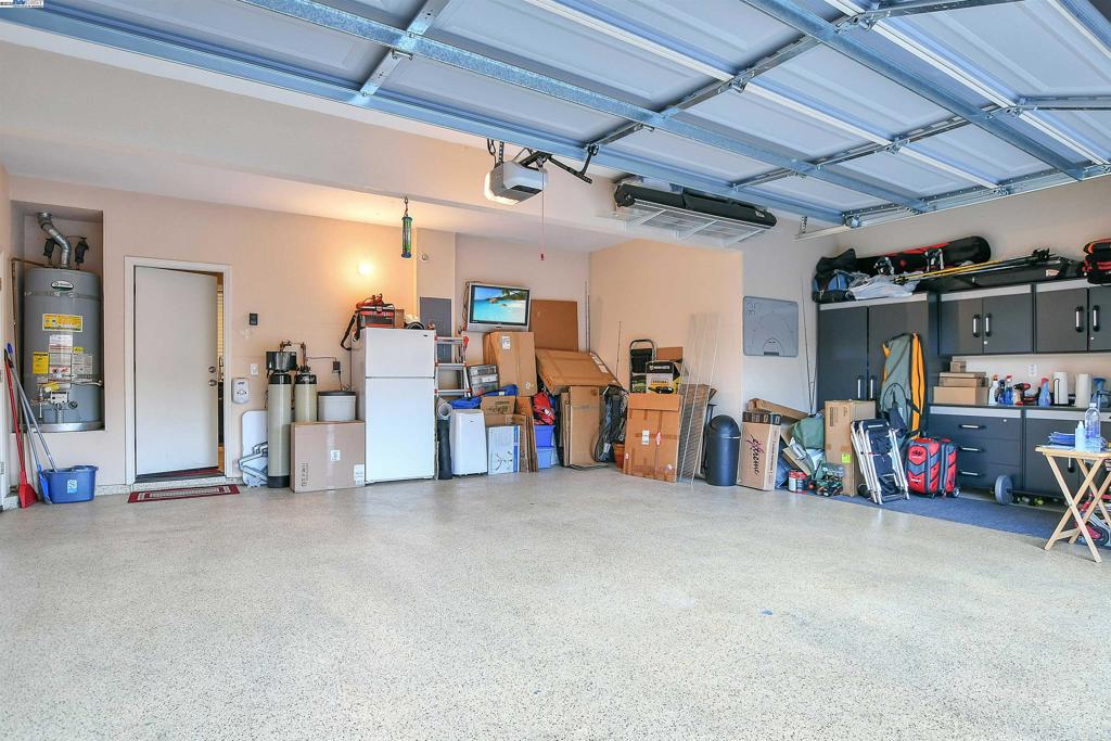 GARIN RANCH - Residential