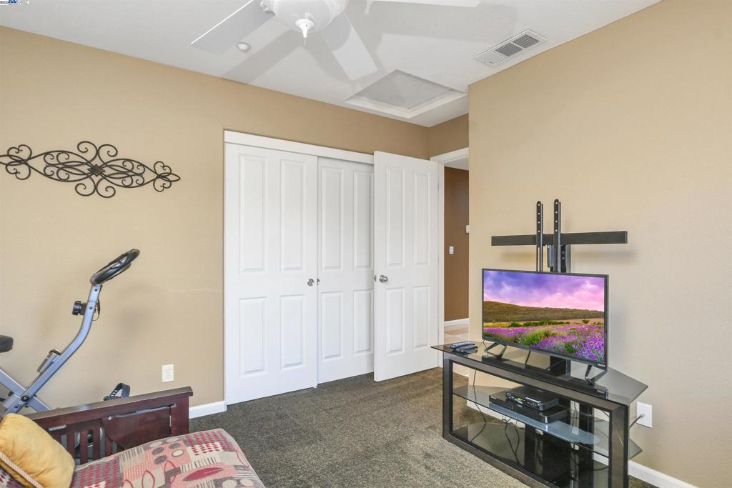 GARIN RANCH - Residential