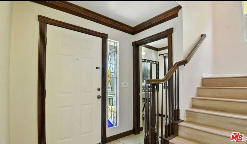 Los Angeles, California 90033, United States, 3 Bedrooms Bedrooms, ,3 BathroomsBathrooms,Residential,Active,201213