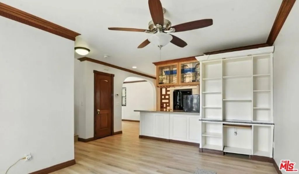 Los Angeles, California 90033, United States, 3 Bedrooms Bedrooms, ,3 BathroomsBathrooms,Residential,Active,201213