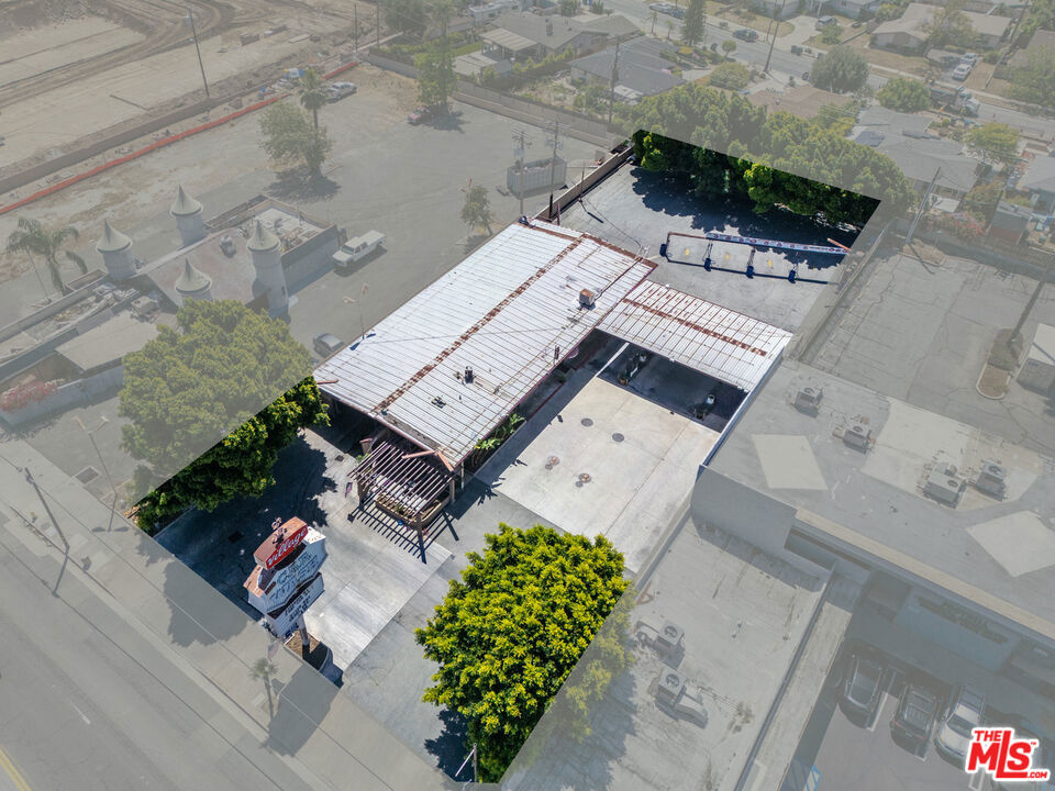 530 E Foothill Boulevard