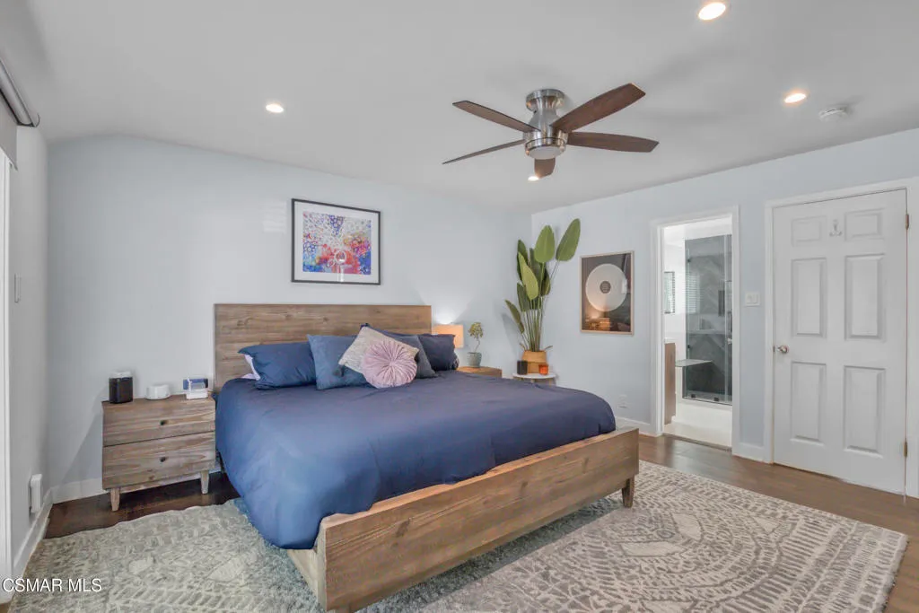 Woodland Hills, California 91367, United States, 3 Bedrooms Bedrooms, ,2 BathroomsBathrooms,Residential,Active,229004