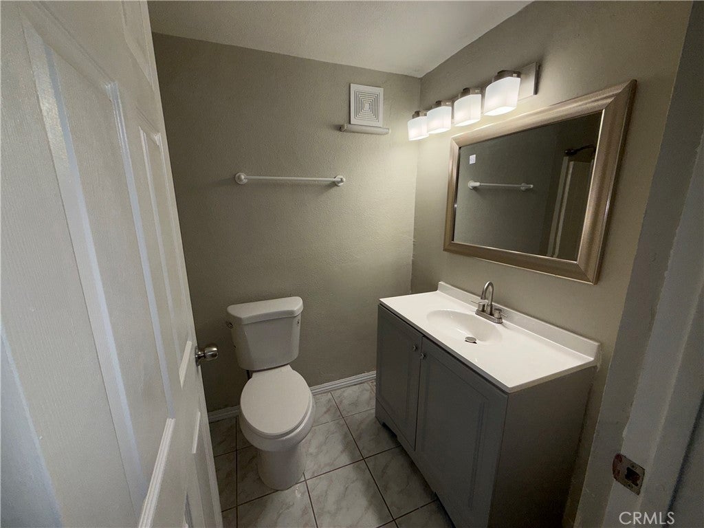 11280 San Mateo