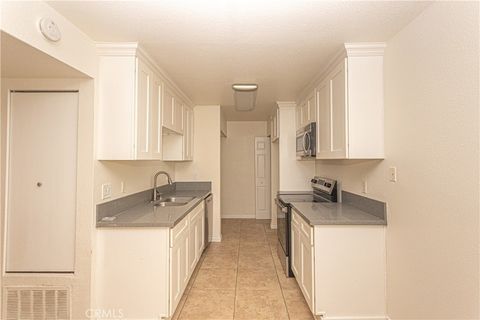 Photo of 1265 Kendall Dr #811, San Bernardino, CA 92407 (MLS # CV26006881)
