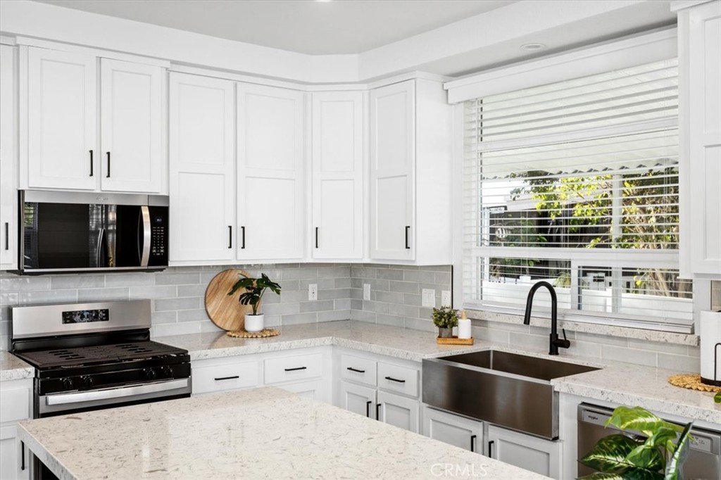 7239 San Luis St, 184