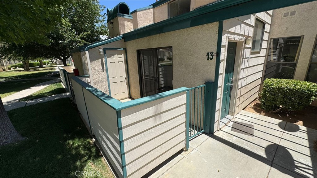 44460 15th Street E 13