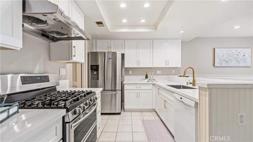 44 Silkberry, Irvine CA 92614 - Photo 15