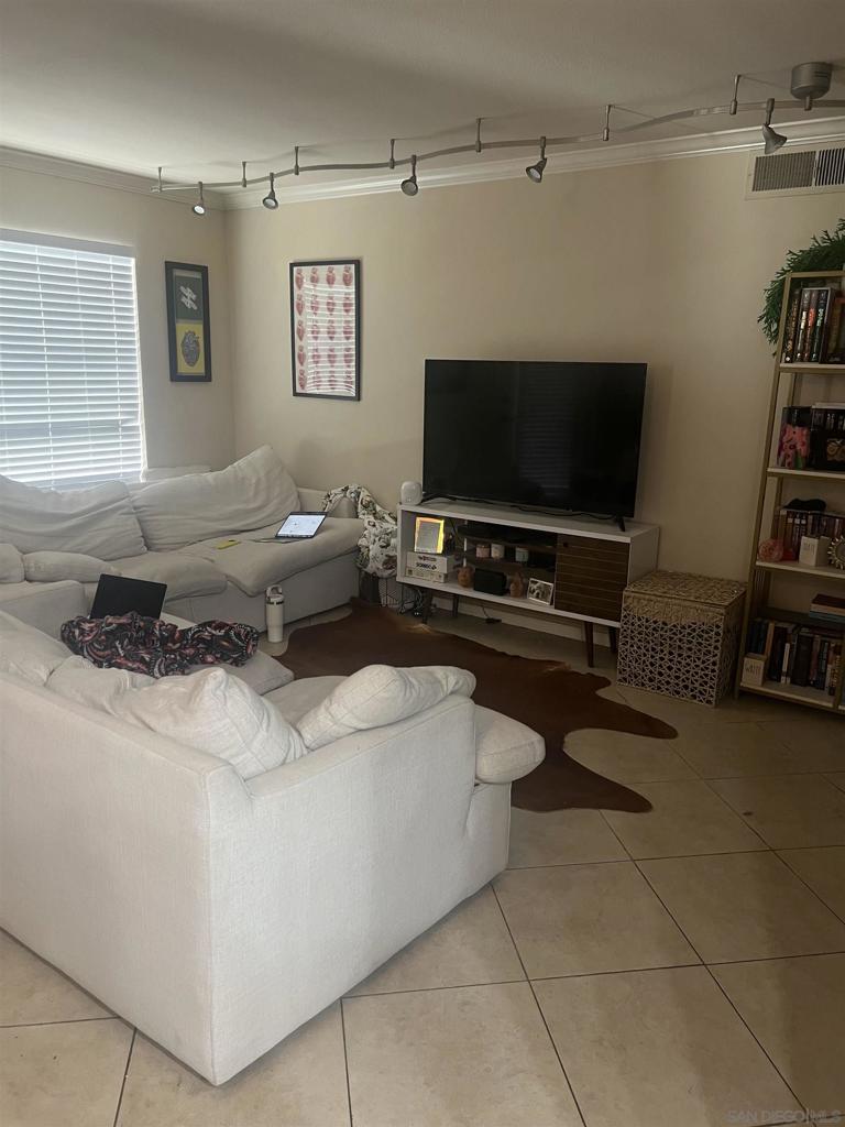 1270 CLEVELAND AVE 131