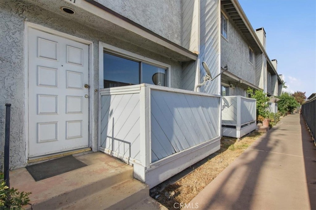 8936 Willis Ave AVE 11, Panorama City CA 91402