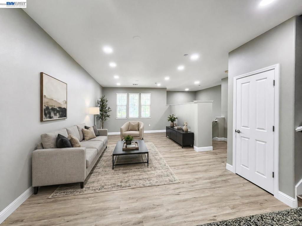 259 Birch Creek Dr