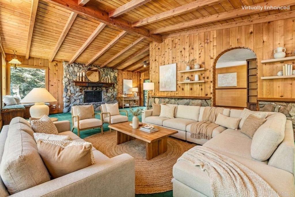 3394 Beaver Hollow Road