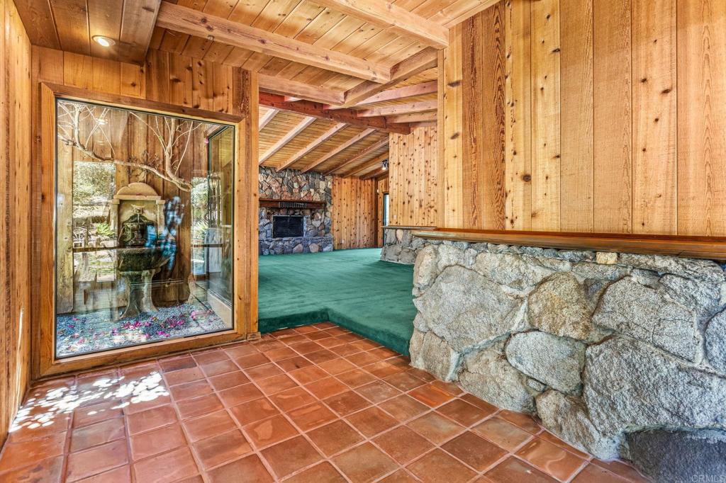 3394 Beaver Hollow Road