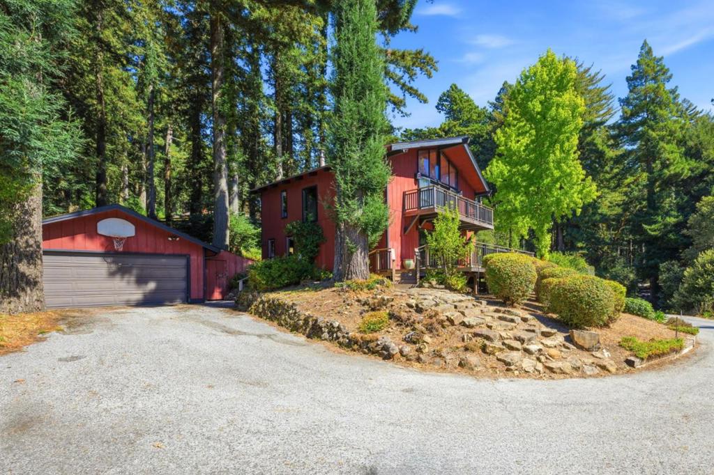 164 Filbert Road