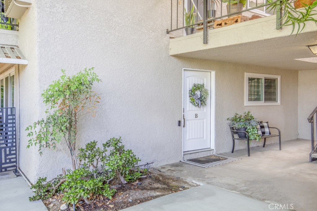 3307 Via Carrizo B