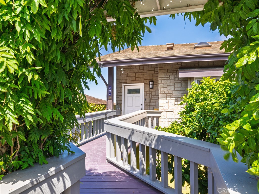 724 Loma Vista Street