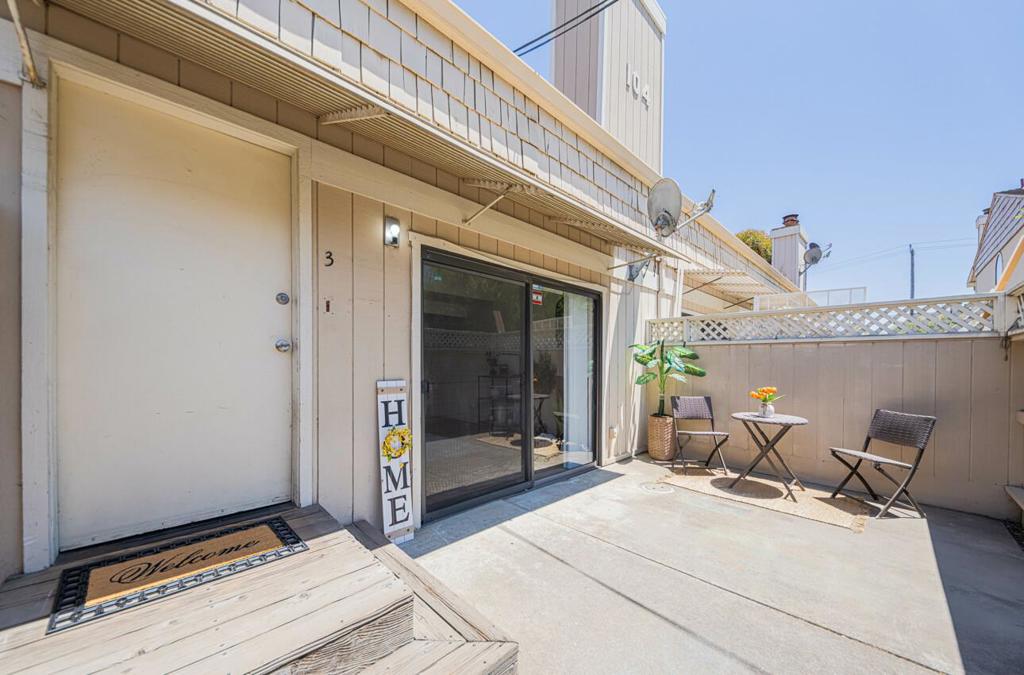 104 W Rossi Street 3