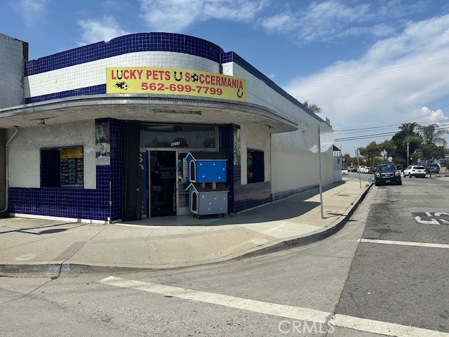 Property is located across from a major regional center that is anchored by Superior Market, Burlington, DDs Discounts Chase, In N Out and more! Large city owned parking area in the rear plus a fenced rear lot. Strong demographics.