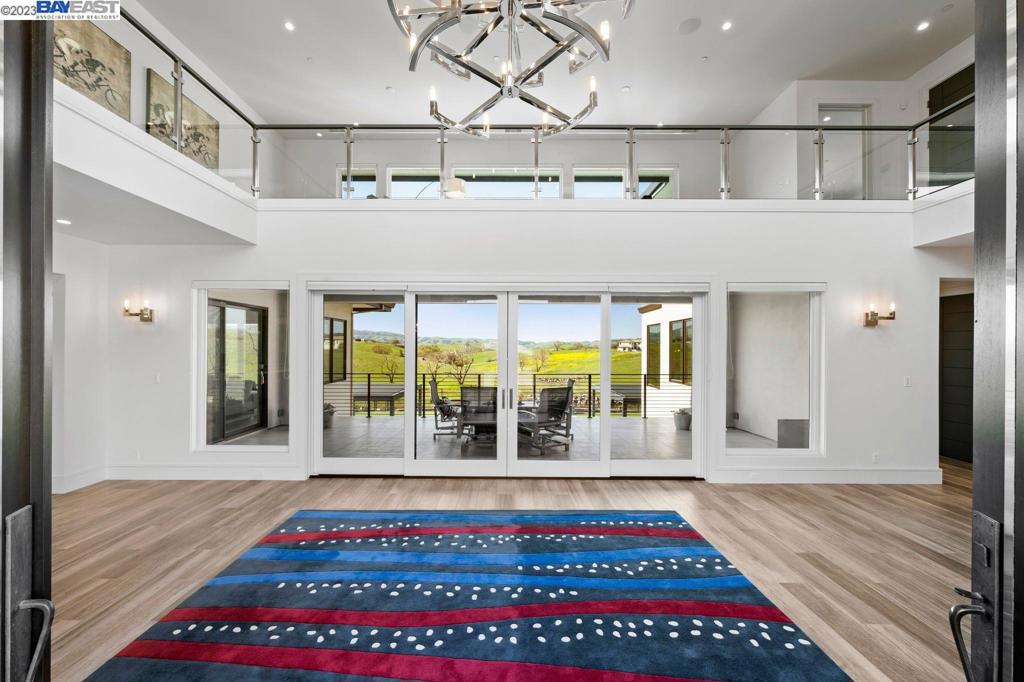 LITTLE VALLEY - Residential