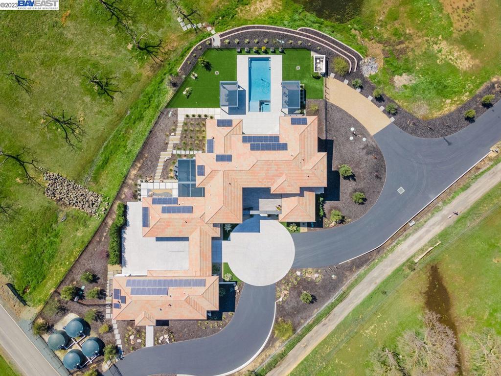 LITTLE VALLEY - Residential