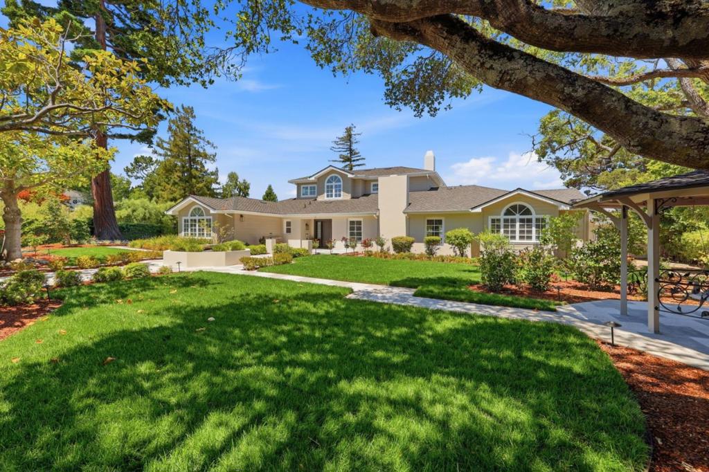 280 Uplands Drive