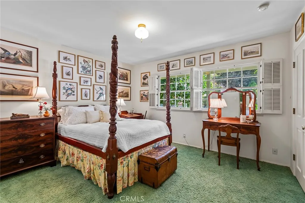 Woodland Hills, California 91364, United States, 3 Bedrooms Bedrooms, ,3 BathroomsBathrooms,Residential,Pending,182311