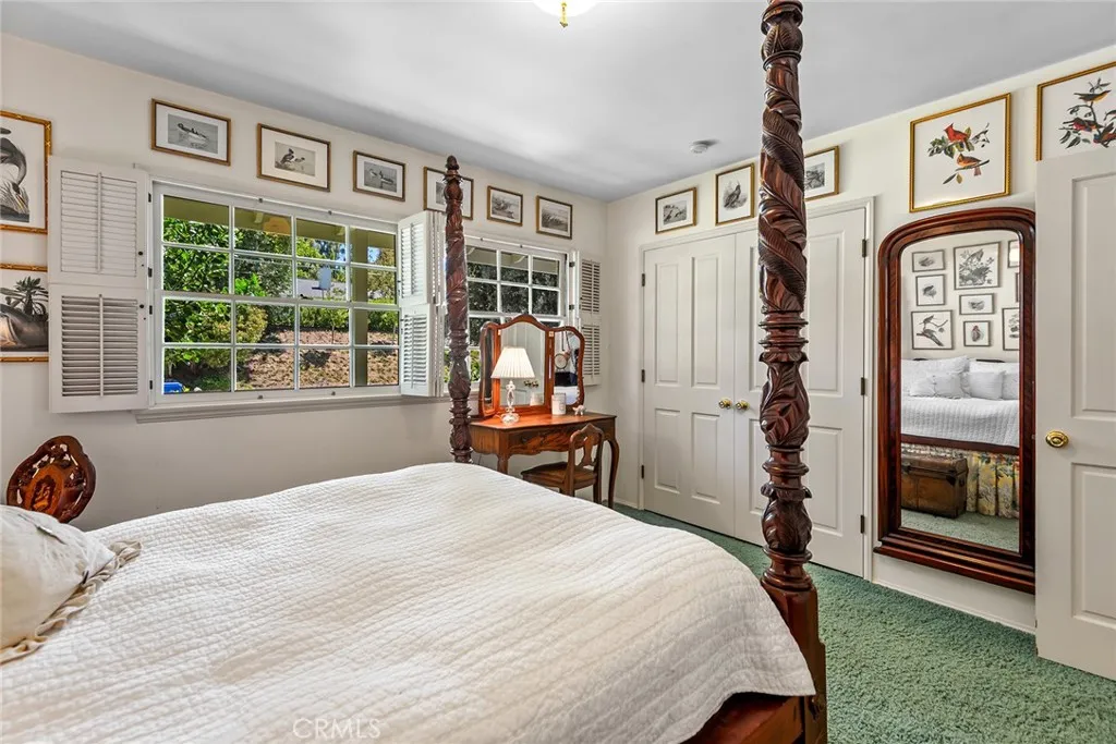 Woodland Hills, California 91364, United States, 3 Bedrooms Bedrooms, ,3 BathroomsBathrooms,Residential,Pending,182311