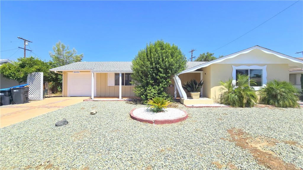 Age 55+ Community. ALL OCCUPANTS MUST BE 55 YEARS OR OLDER. This 2 bed 1 bath home for seniors 55+ is super clean and adorable. Featuring Remodeled bathroom and flooring and a fresh paint job. On a very quiet street in the community. Comes with clubhouse access with access to pools and many fun senior activities. One car garage, lanai and easy to maintain back yard. Tenant responsible for all utilities. HOA paid by owner. Pets ok