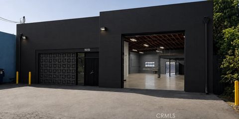 Photo of 15151 Prairie AVE, Lawndale, CA 90260 (MLS # SB26112326)