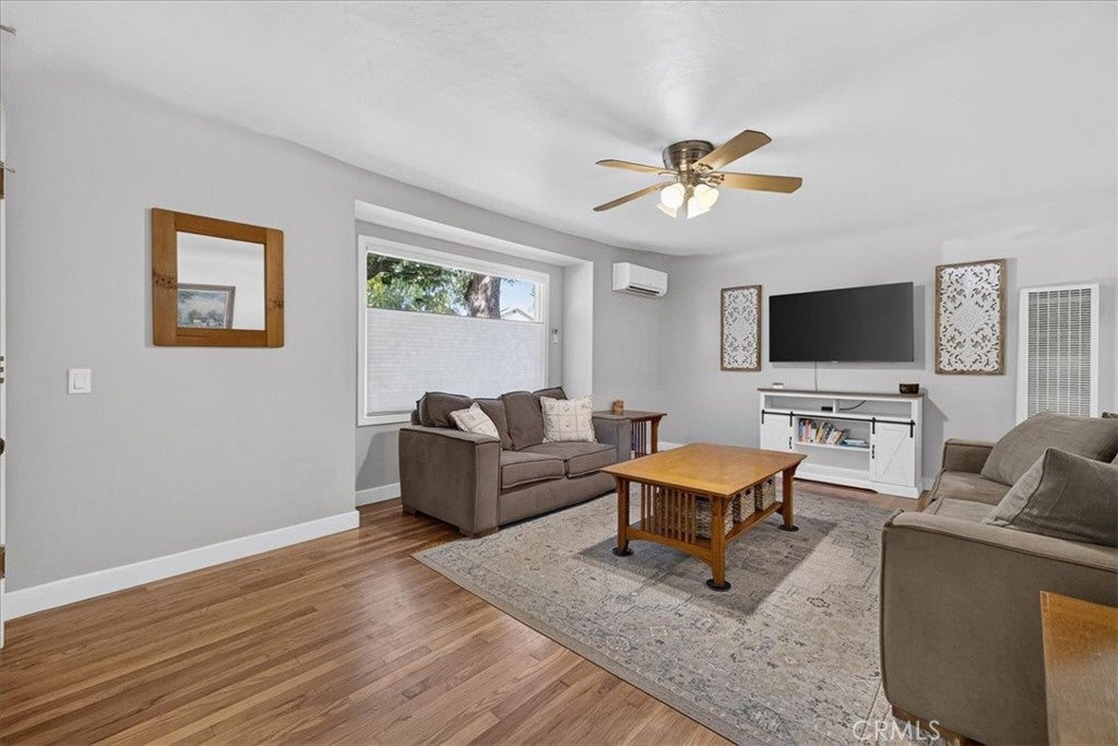 1826 Magnolia