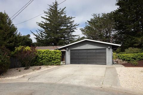 Photo of 25950 Via Margarita, Carmel, CA 93923 (MLS # ML82045685)