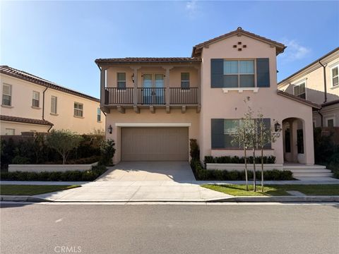 124 Sunnyslope Irvine CA 92618